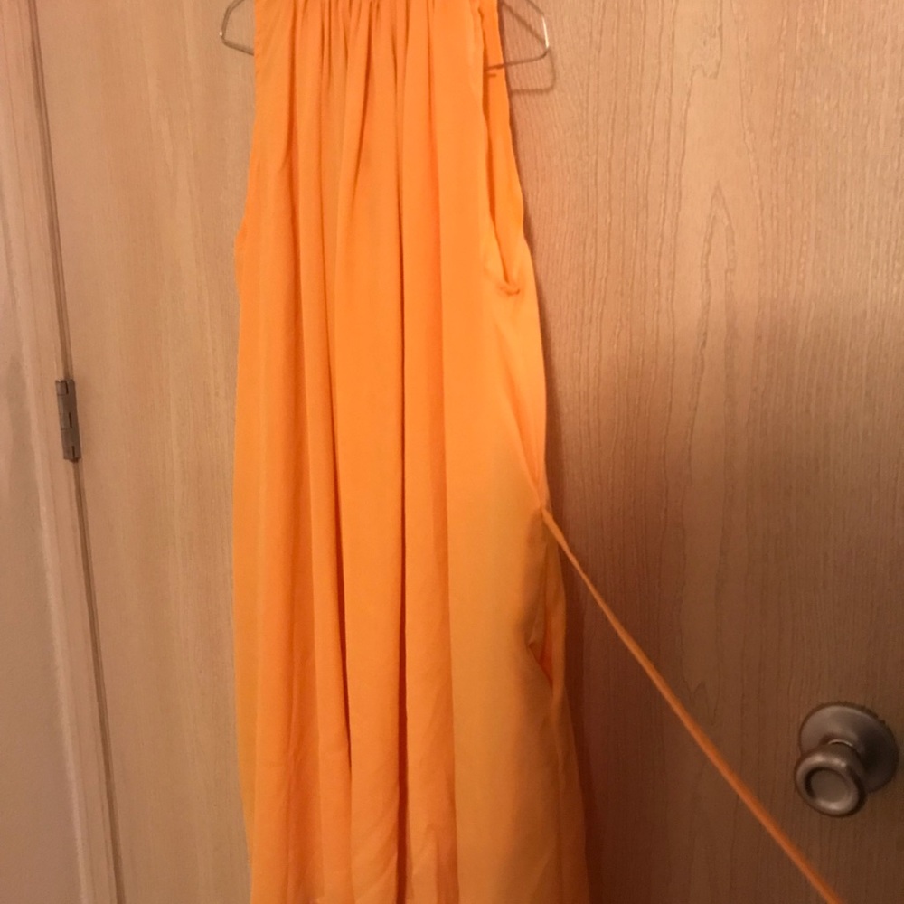 Summer sleeveless dress